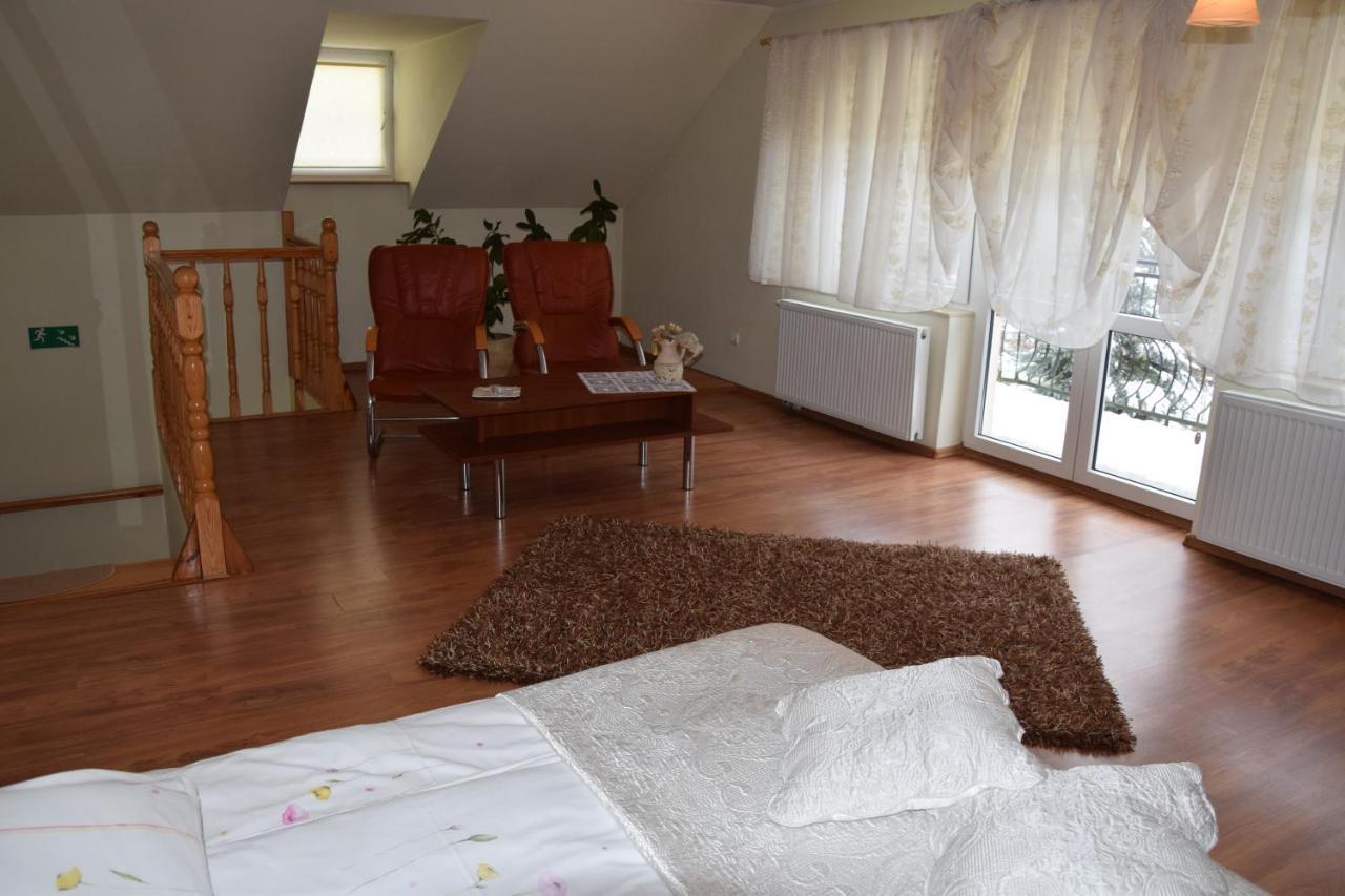 Inter-Bar-Motel Nowe Marzy ภายนอก รูปภาพ
