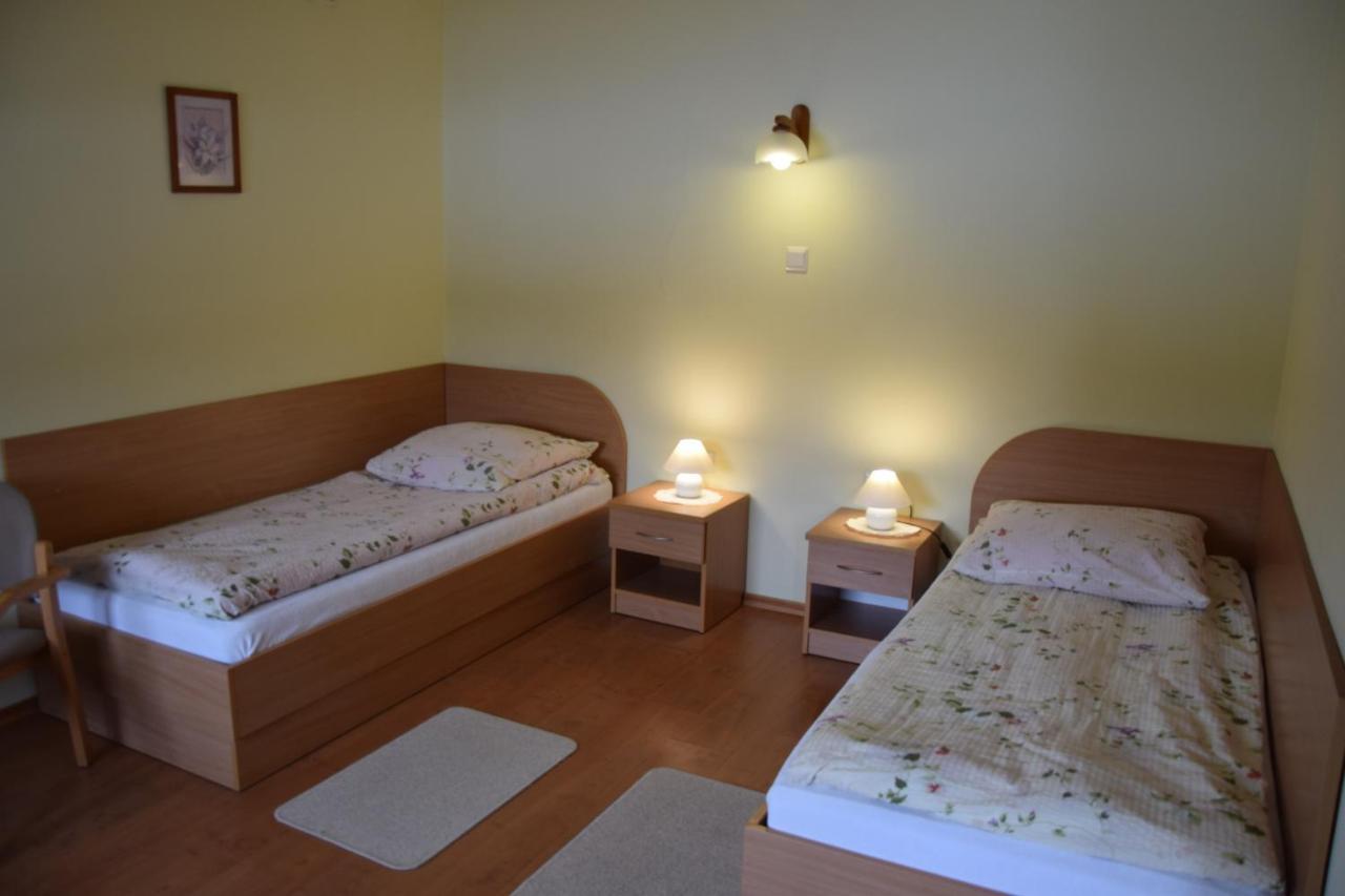 Inter-Bar-Motel Nowe Marzy ภายนอก รูปภาพ