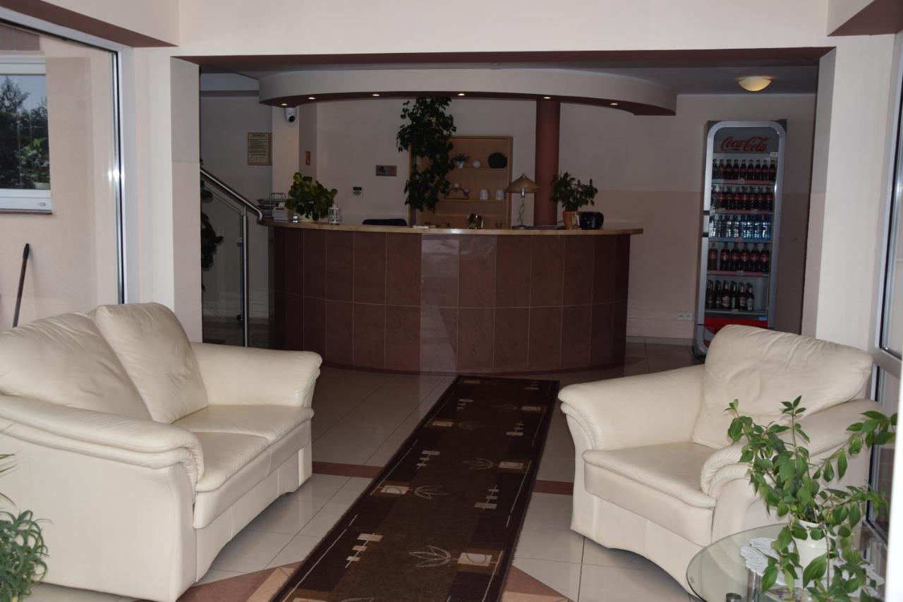 Inter-Bar-Motel Nowe Marzy ภายนอก รูปภาพ